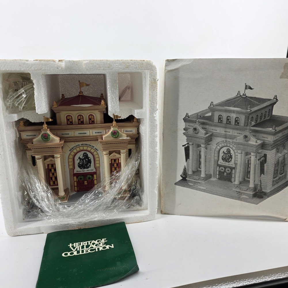 Dept 56 Heritage Museum of Art Christmas In The City Series 5883-1 Village Boxed